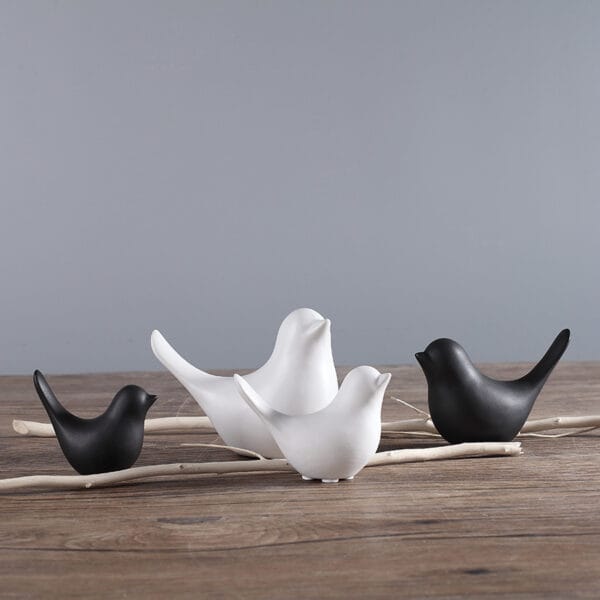 GM1023 - Image 7